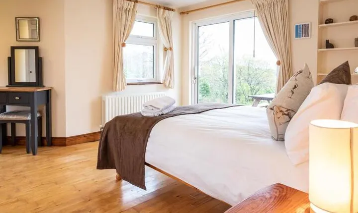 Nevins Newfield Inn Ltd