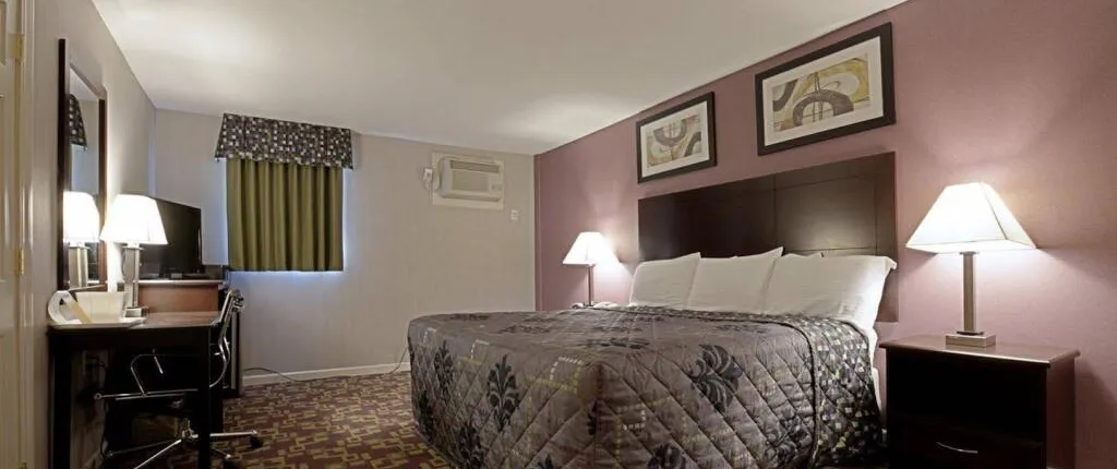 Americas Best Value Inn-Holyoke/Springfield