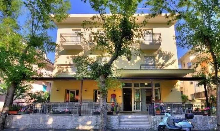 Hotel Cannes Rimini