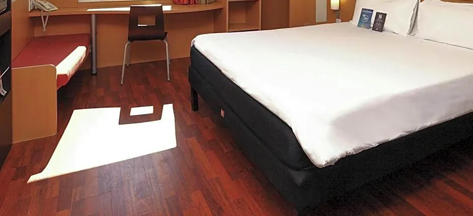 Hotel Ibis Buenos Aires Congreso