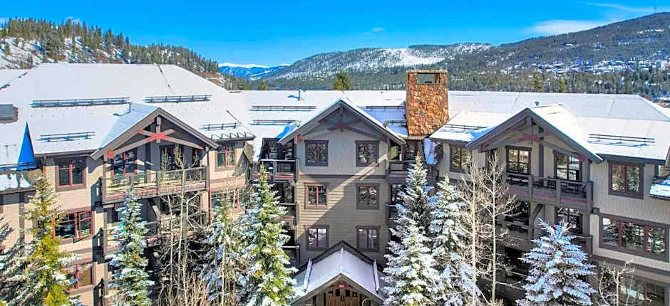 Mountain Thunder Lodge