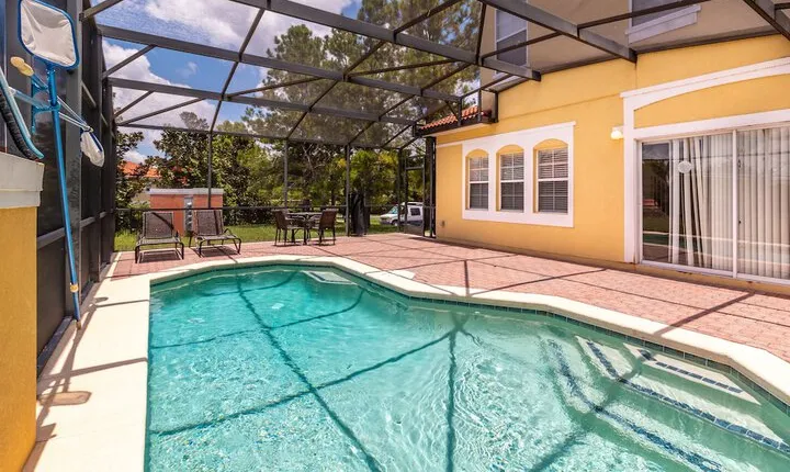 Encantada Rose by VillaDirect