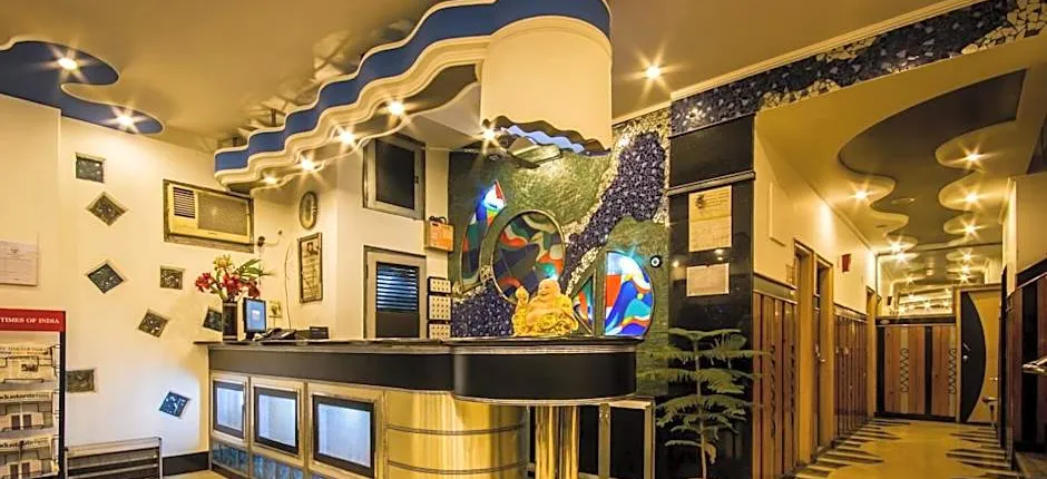 The Suncourt Hotel Yatri