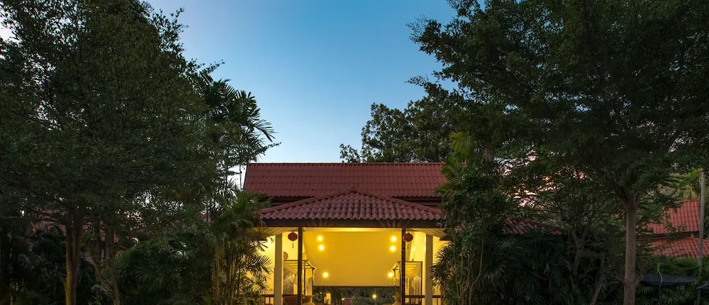 Dasein Chalong Bay Hotel