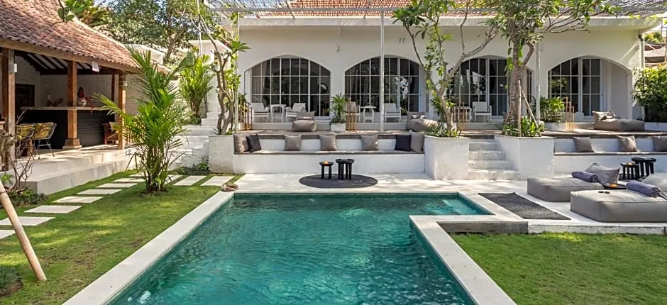 Villa River Bali 2023