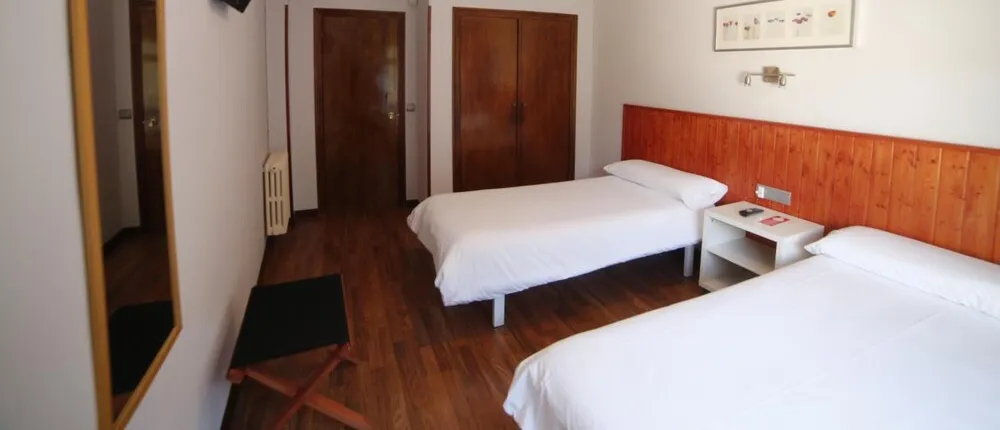 Hostal Cruce