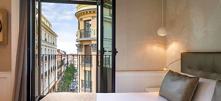 Catalonia Puerta Del Sol