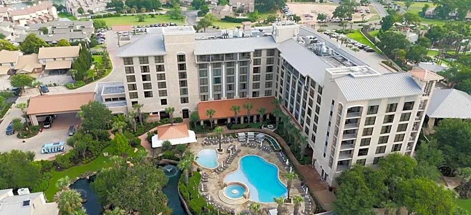 Horseshoe Bay Resort