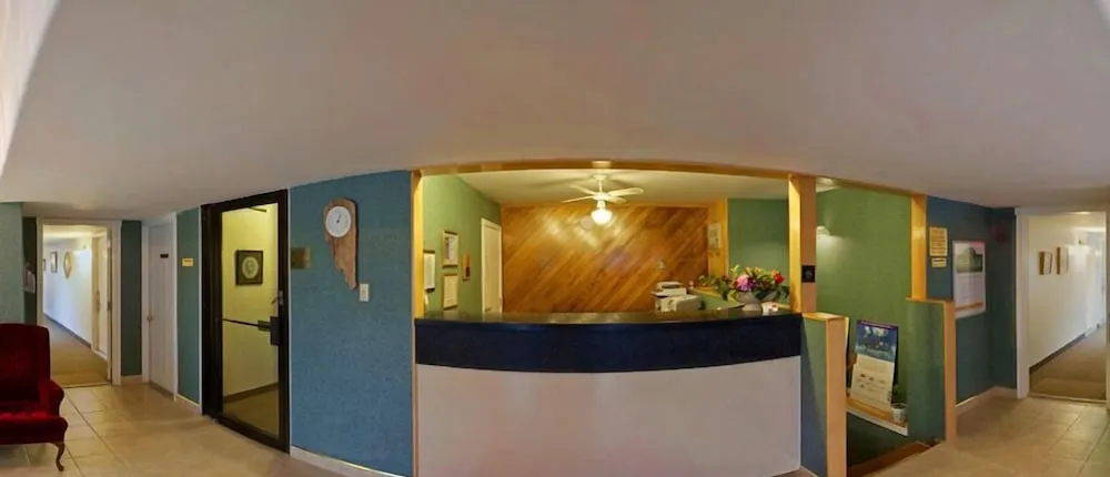 Econo Lodge & Suites Saint John