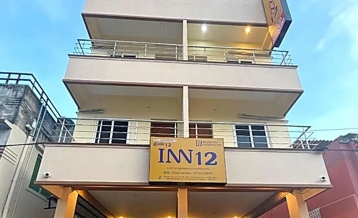 Inn12 By Blessings Hospitality