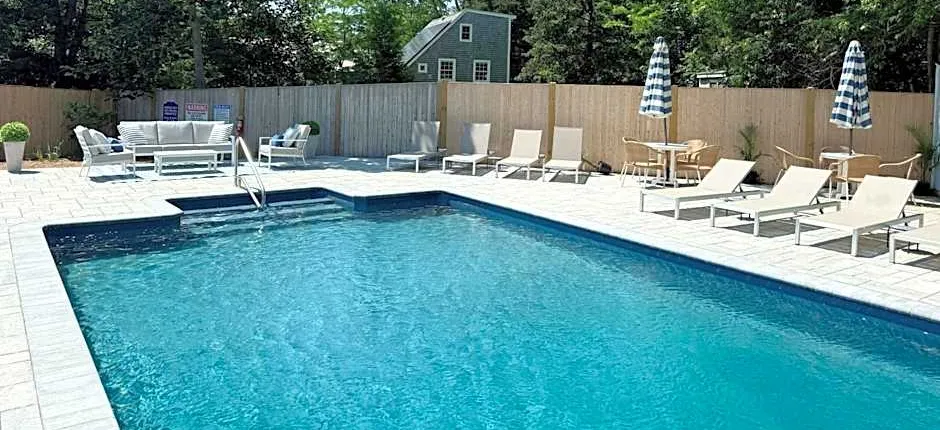 The Seagrove Suites & Guest Rooms