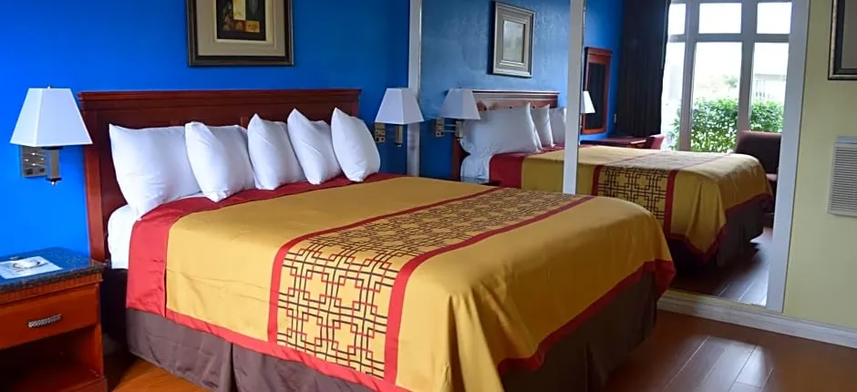 Encore Motel