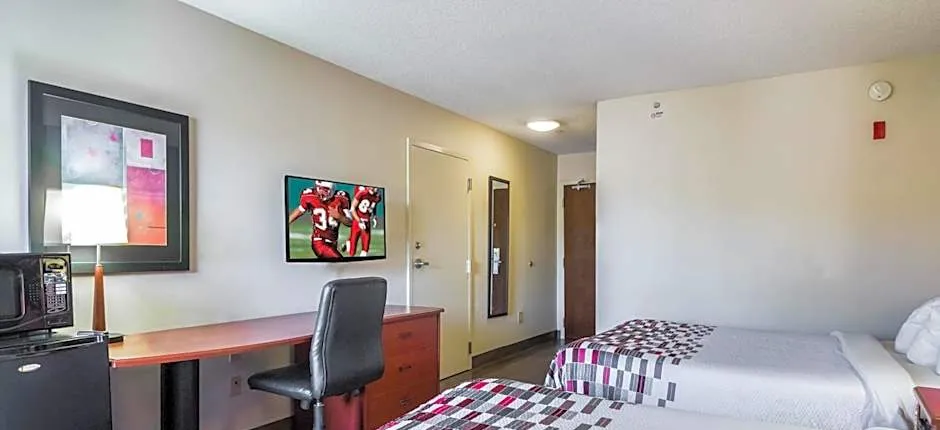 Red Roof Inn Etowah - Athens, TN