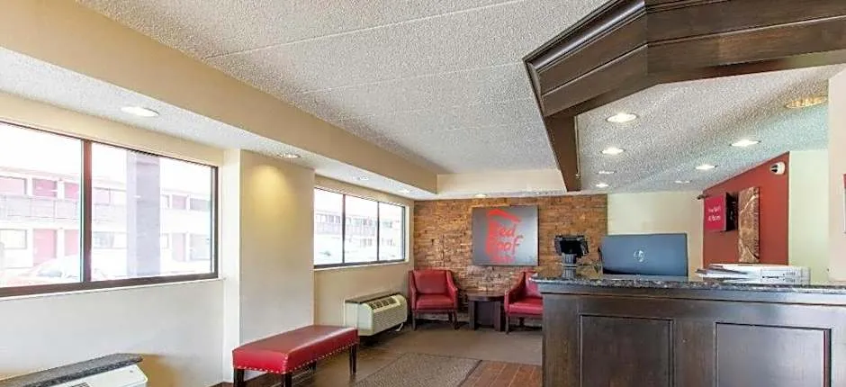 Red Roof Inn Grand Rapids Airport