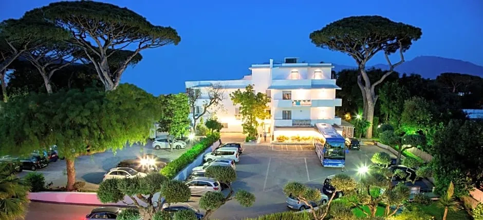 Hotel Marad