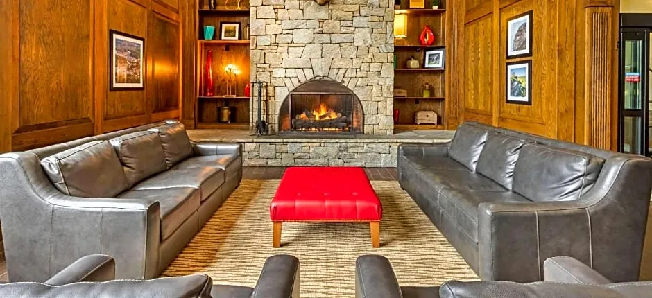 Comfort Suites Boone - University Area