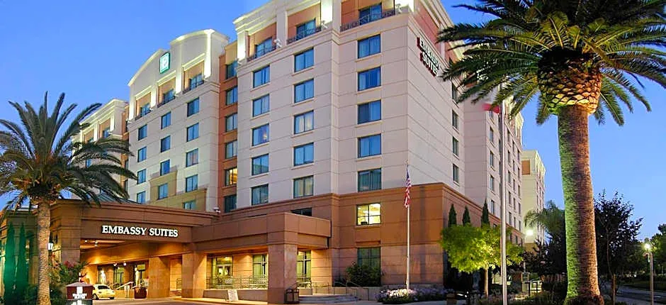 Embassy Suites By Hilton Hotel Sacramento-Riverfront Promenade