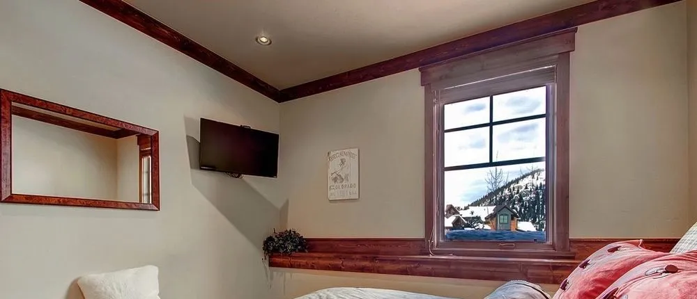 Monte Video by RedAwning