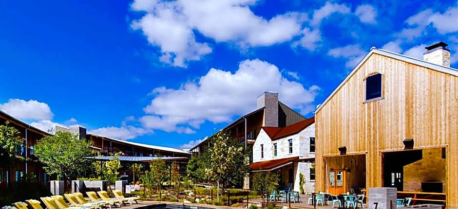 Lone Star Court, by Valencia Hotel Group