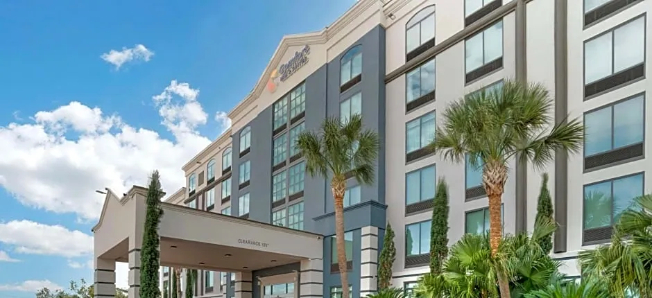 Comfort Inn & Suites New Orleans Airport North