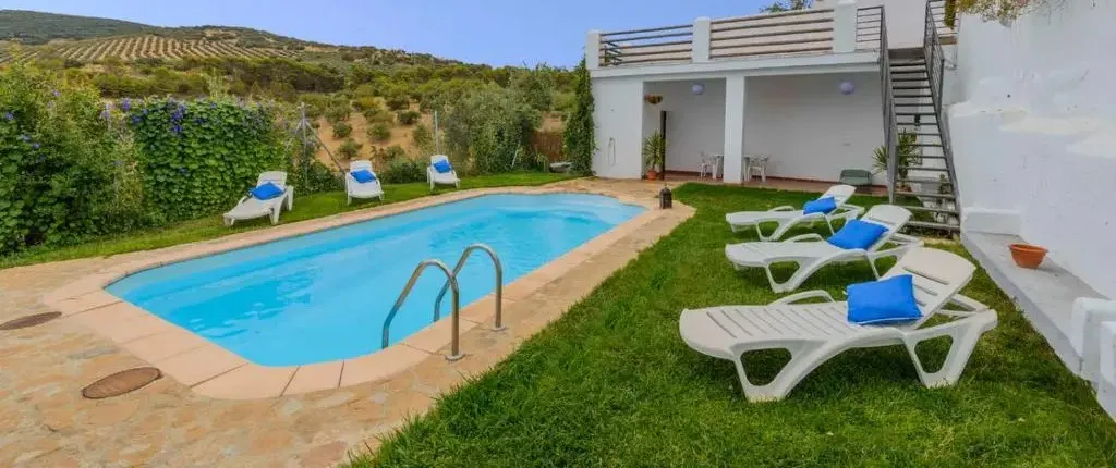 Casa Dehesa de las Casas Algarinejo by Ruralidays