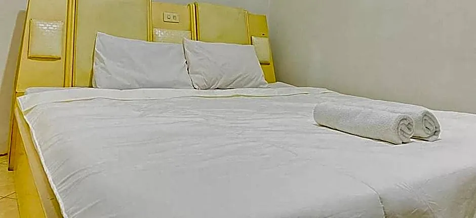 Monalisa Homestay Mitra RedDoorz