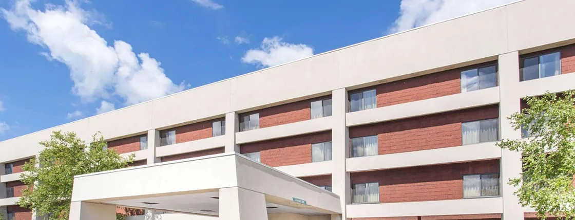 Baymont by Wyndham Davenport