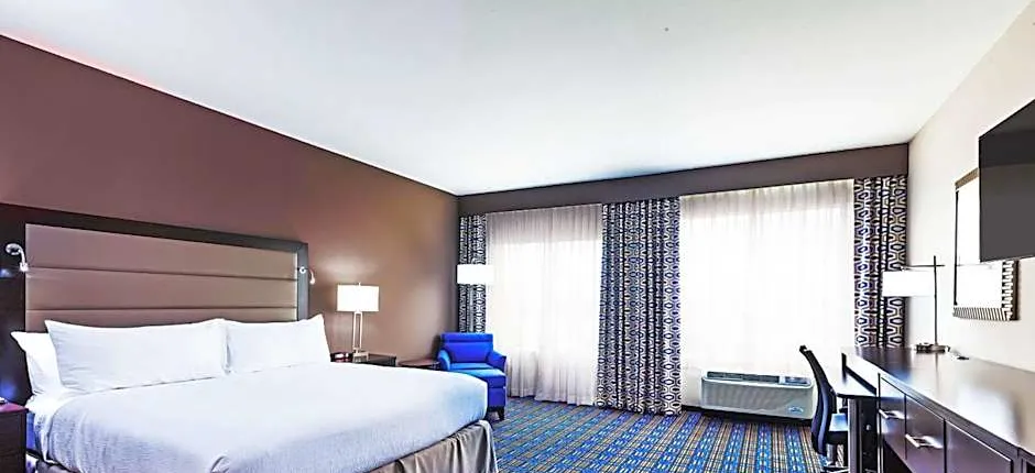 Clarion Hotel The Colony - Plano West