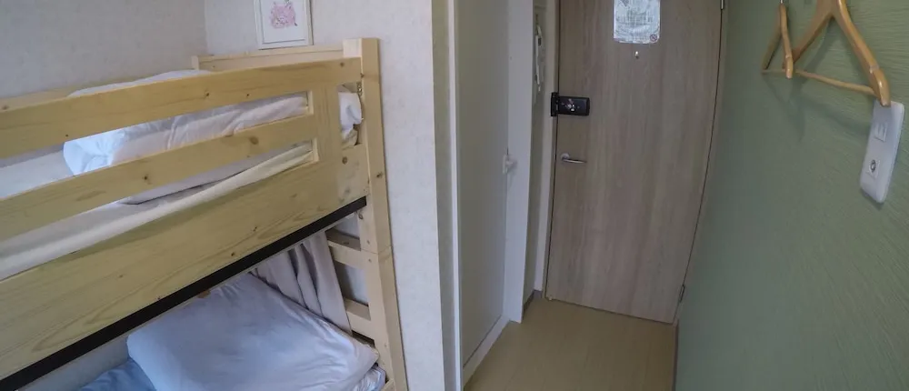 DARUMA GUESTHOUSE NARITA