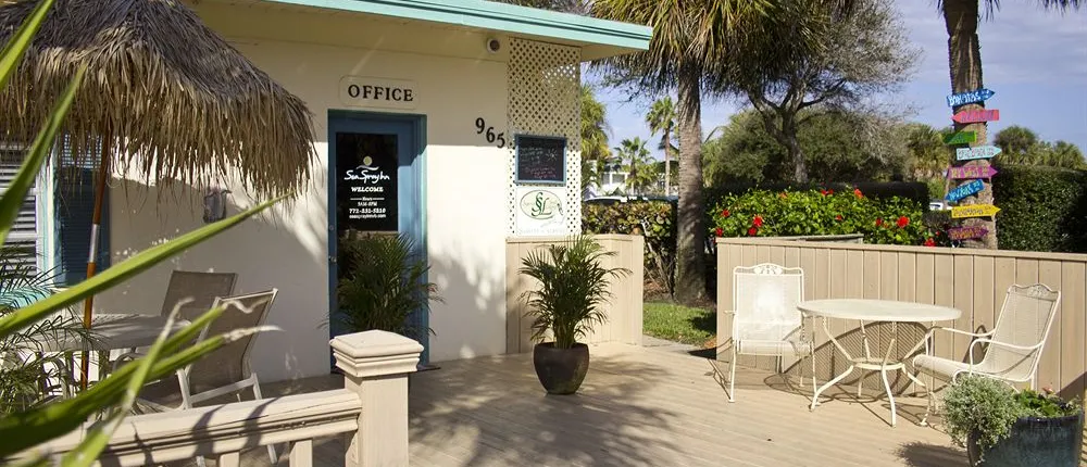 Seaspray Surf Lodge