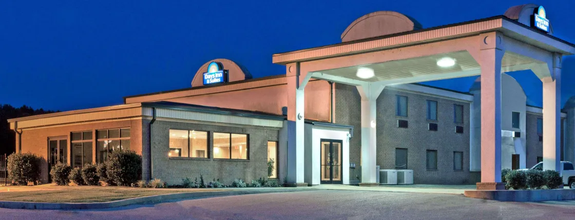 Days Inn & Suites By Wyndham Wynne
