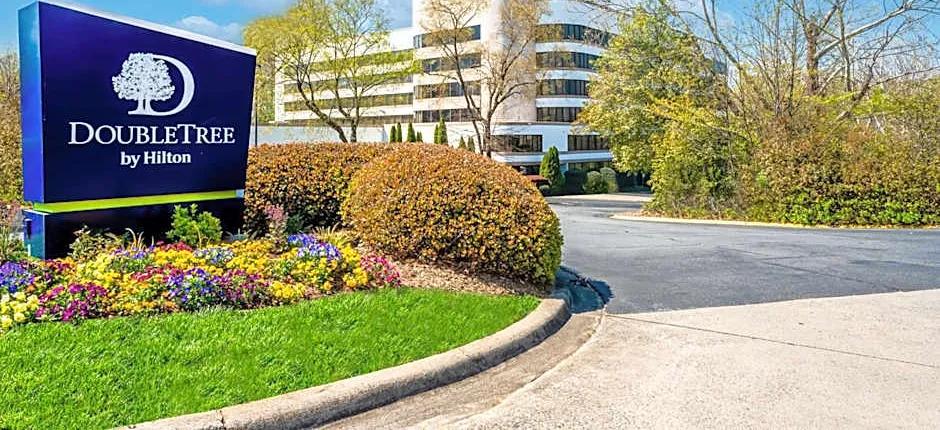 DoubleTree by Hilton South Charlotte Tyvola