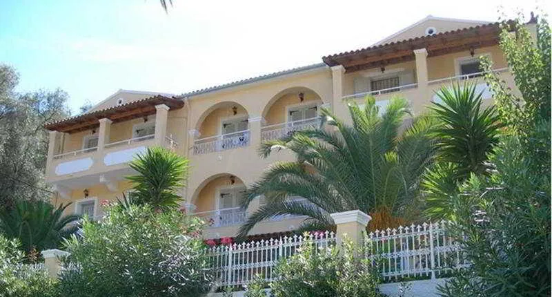 Marina Apartments & Studios