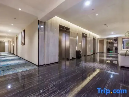 Yating Boutique Hotel (Chongqing Xinpaifang Fortune Center Branch)