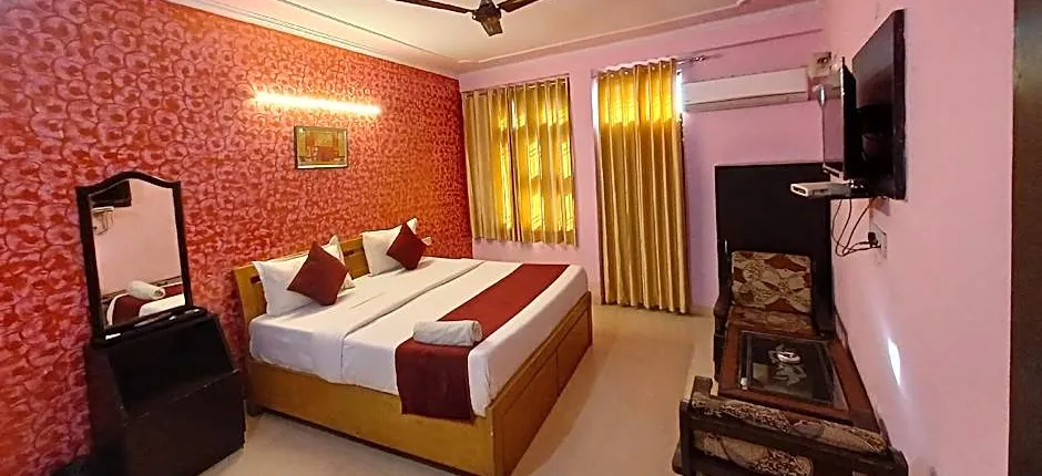 Hotel Chhavi Holidays