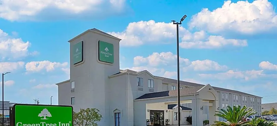 GreenTree Inn - IAH Airpot JFK Blvd