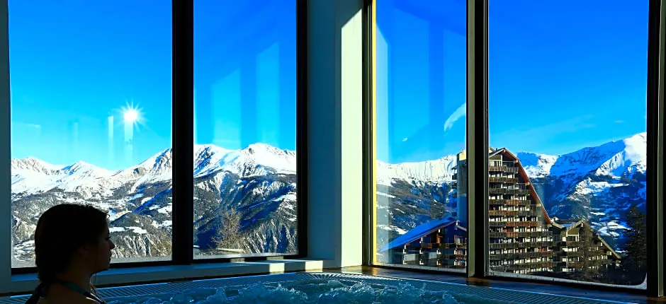 SOWELL COLLECTION Hotel Marmotel & SPA