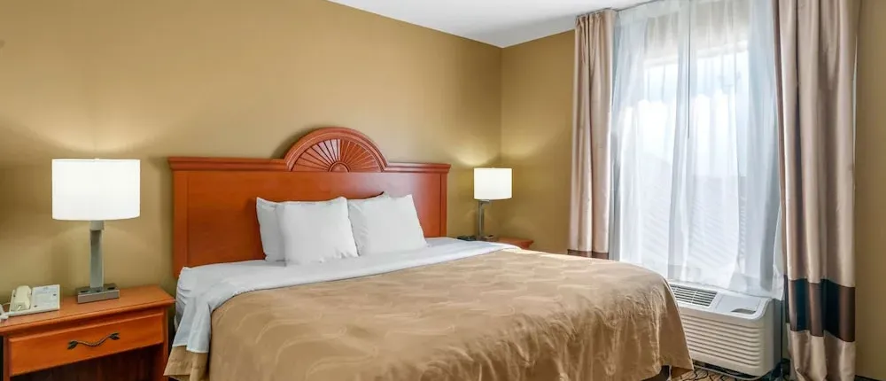 Quality Inn & Suites Jefferson City