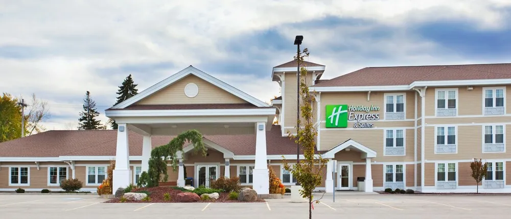 Holiday Inn Express Hotel & Suites Iron Mountain, an IHG Hotel