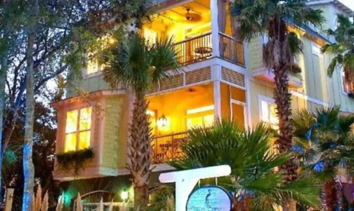 Water S Edge Inn Adults Only