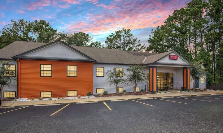 Ramada by Wyndham Studio Suites Dothan