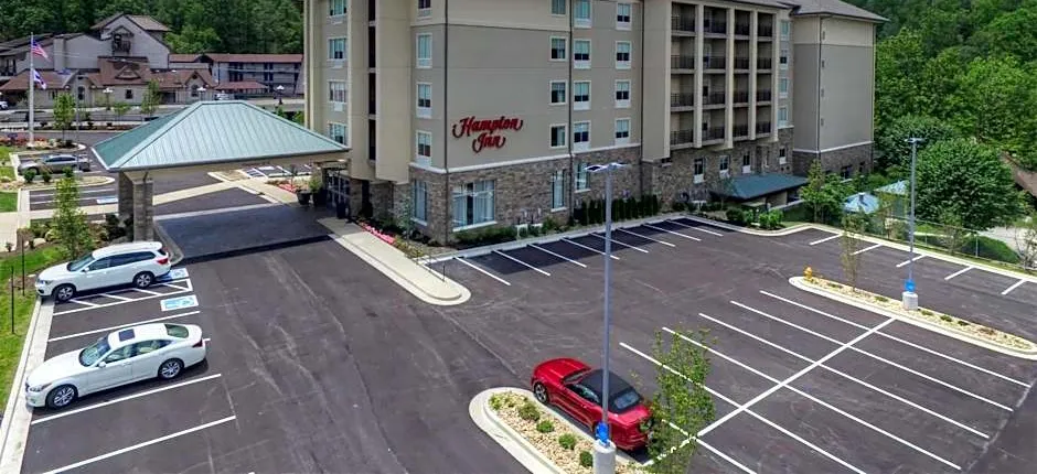 Hampton Inn By Hilton Gatlinburg Historic Nature Trail TN
