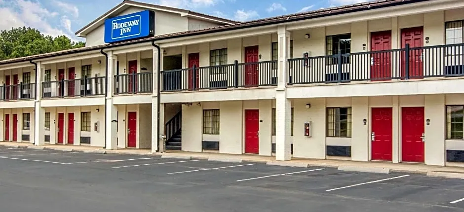 Rodeway Inn La Grange East