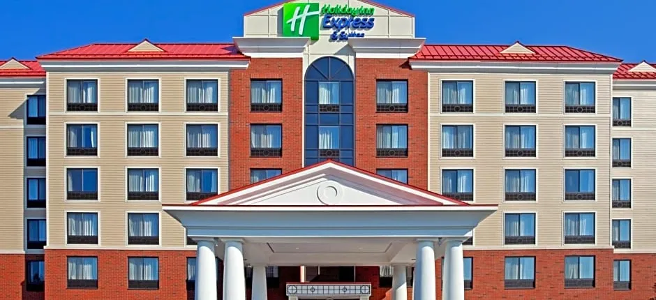 Holiday Inn Express Hotel & Suites Latham By IHG