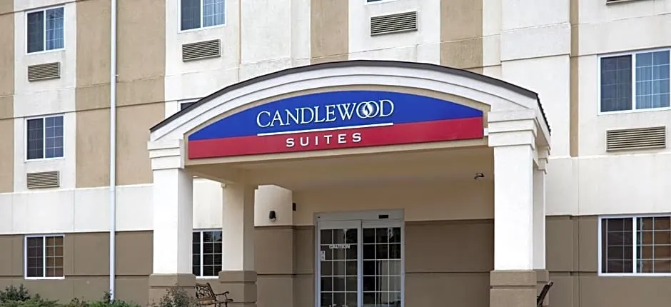 Candlewood Suites Pearl by IHG