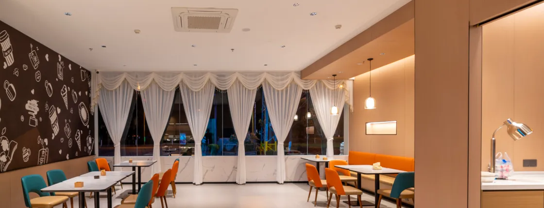 Hanting Qujing Luoping Hotel