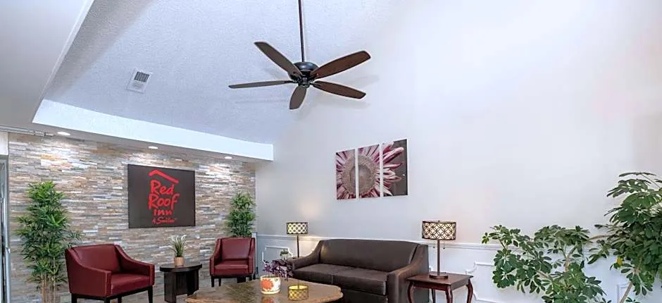 Red Roof Inn & Suites Wilson