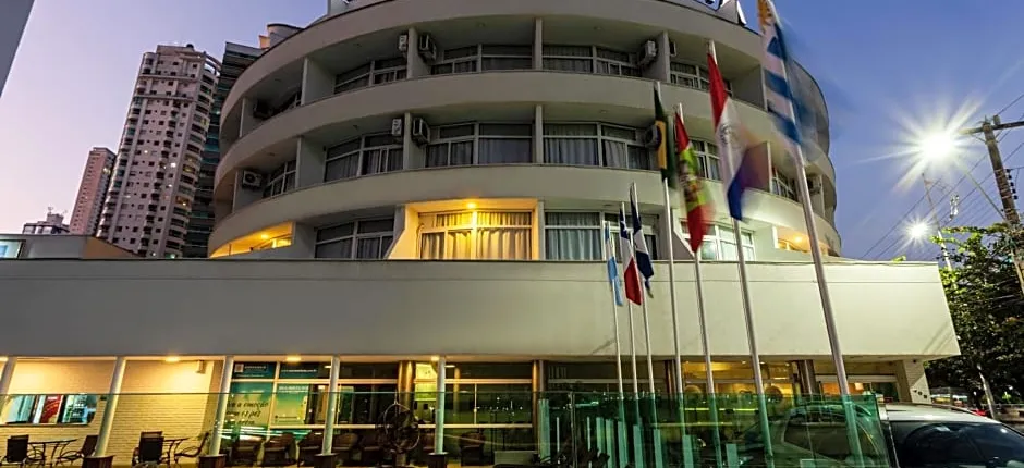 Marambaia Hotel e Convencoes