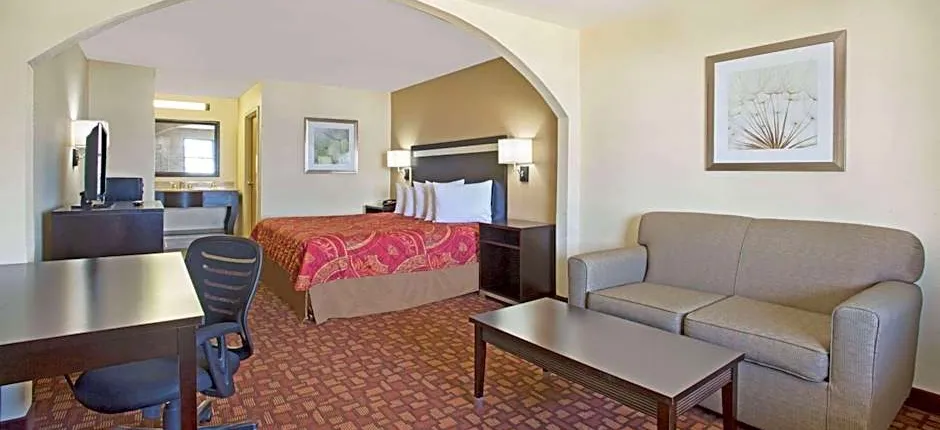 Days Inn by Wyndham Hammond