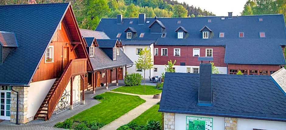 Apartmán-Hotel Jítravský Dvorec